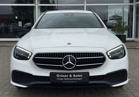 Mercedes-Benz E 220, 2022 2