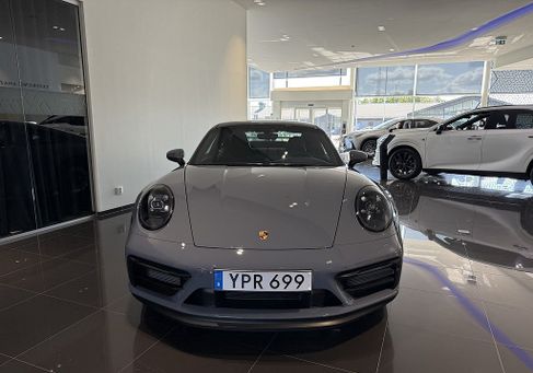 Porsche, 2024