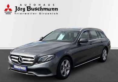 Mercedes-Benz 220, 2018