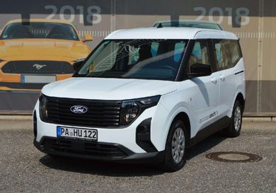 Ford Tourneo Courier, 2025