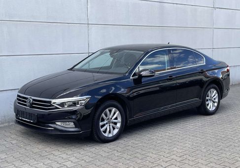 Volkswagen Passat, 2021
