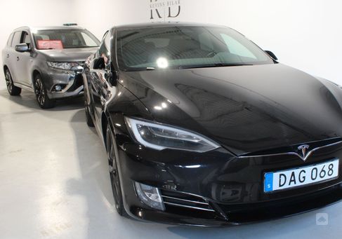 Tesla Model S, 2018