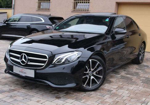 Mercedes-Benz E 200, 2020