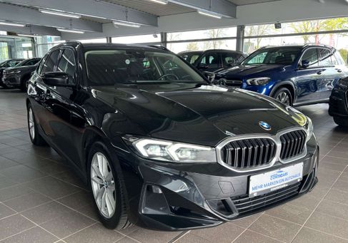 BMW 318, 2023