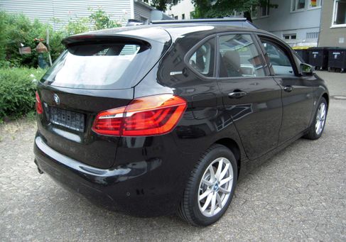 BMW 225, 2018
