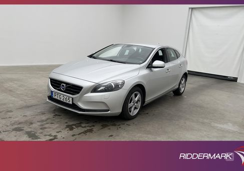 Volvo V40, 2015