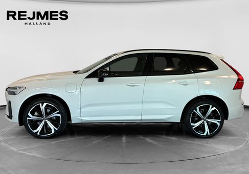 Volvo XC60, 2025
