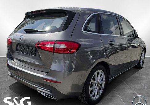 Mercedes-Benz B 180, 2019