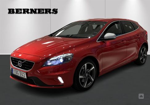 Volvo V40, 2016