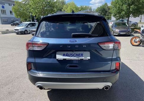 Ford Kuga, 2022