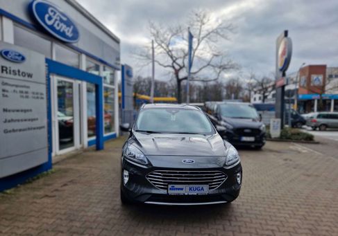 Ford Kuga, 2022