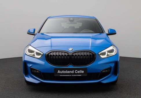 BMW 118, 2023