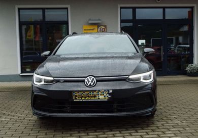 Volkswagen Golf, 2022