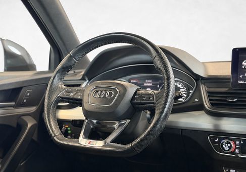 Audi Q5, 2020