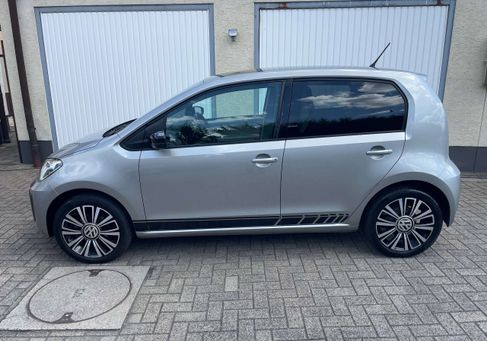 Volkswagen up!, 2018