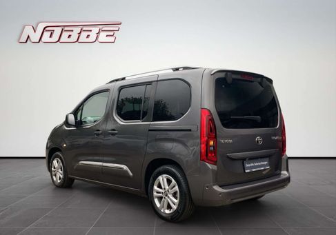 Toyota Proace, 2022 3