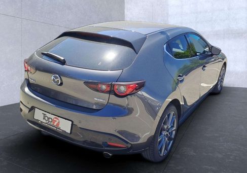 Mazda 3, 2025