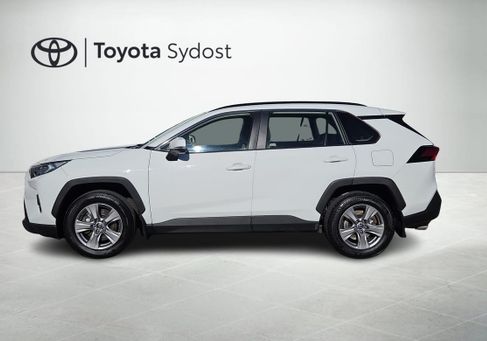 Toyota RAV 4, 2023 3