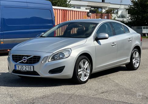 Volvo S60, 2013