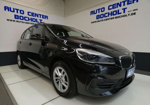 BMW 218, 2018 3