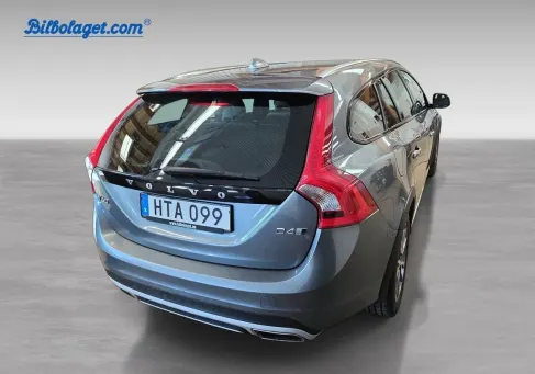 Volvo V60 Cross Country, 2018