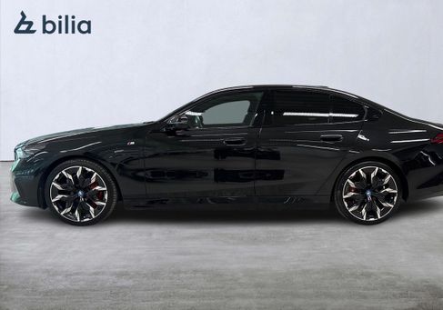 BMW 550, 2025