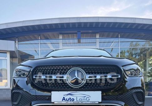 Mercedes-Benz GLA 180, 2022