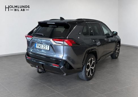 Toyota RAV 4, 2021 3