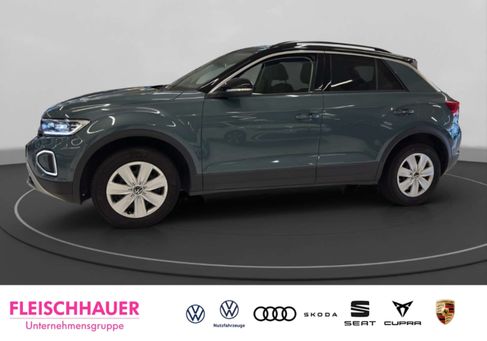 Volkswagen T-Roc, 2023 3