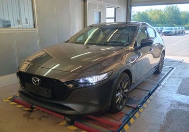 Mazda 3, 2025
