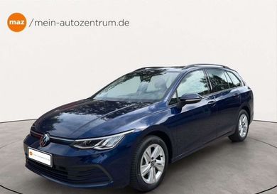 Volkswagen Golf, 2022