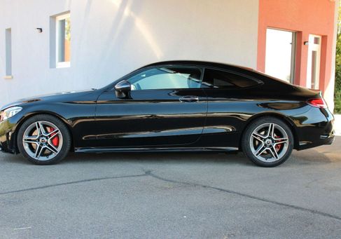 Mercedes-Benz C 300, 2018 3