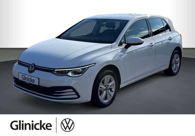 Volkswagen Golf, 2023