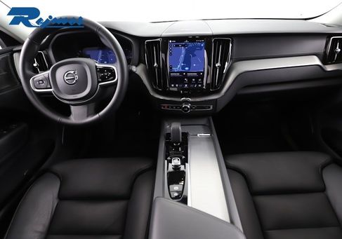 Volvo XC60, 2025