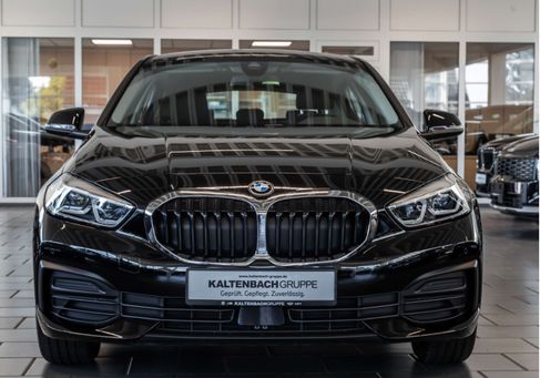 BMW 118, 2023