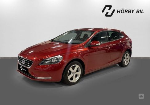 Volvo V40, 2015