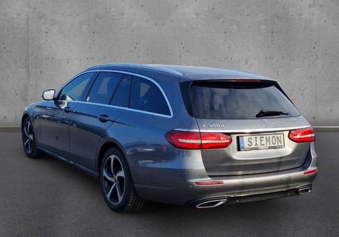 Mercedes-Benz E 300, 2020