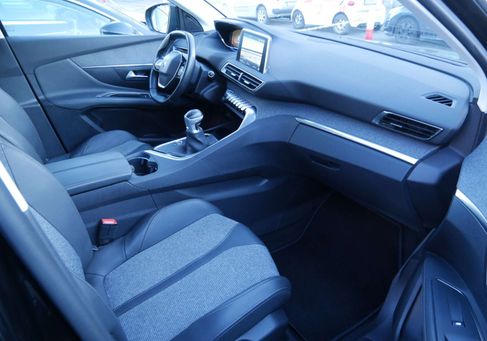 Peugeot 3008, 2020