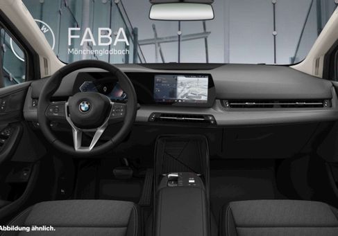 BMW 218, 2023 3
