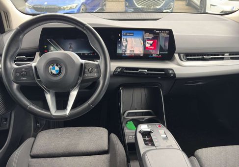 BMW 218, 2022 2