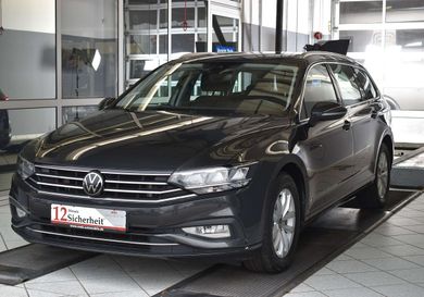Volkswagen Passat Variant, 2022