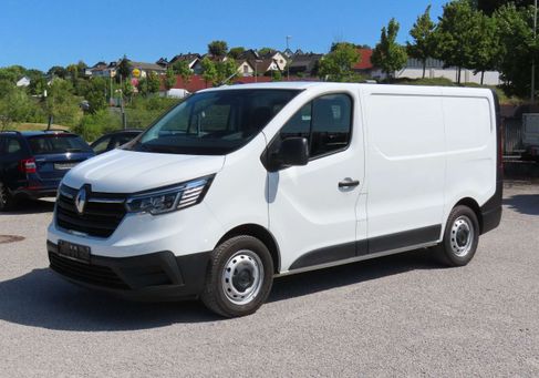 Renault Trafic, 2022 3