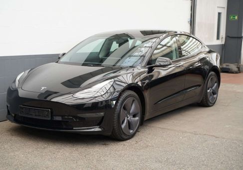 Tesla Model 3, 2021 3