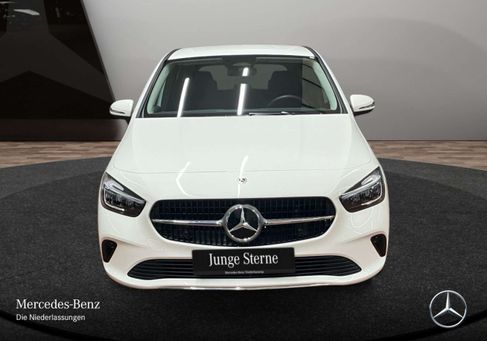 Mercedes-Benz B 180, 2025