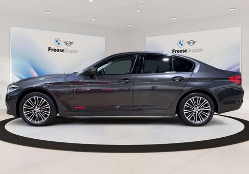 BMW 530, 2019