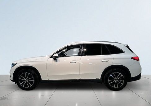 Mercedes-Benz GLC 200, 2023