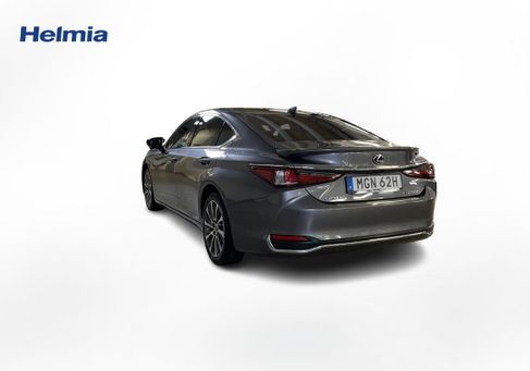Lexus ES, 2021
