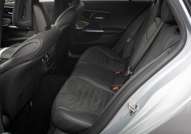 Mercedes-Benz C 300, 2023
