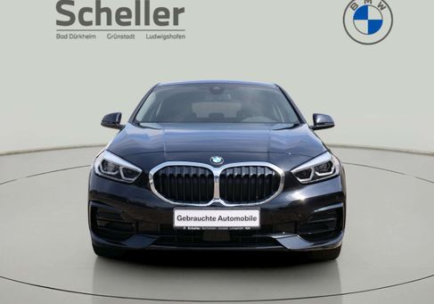 BMW 118, 2023