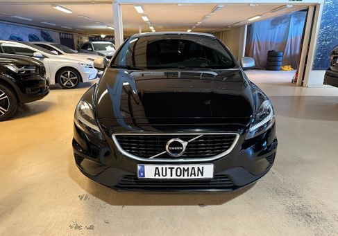 Volvo V40, 2017